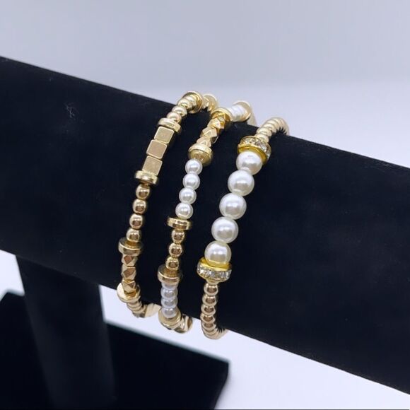 NWT Wool + Pepper Co. Gold & Pearl Bracelet Stack - Picture 4 of 4